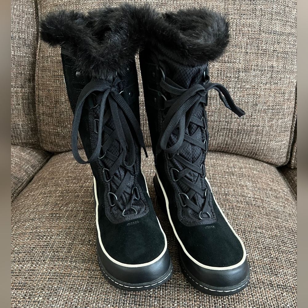 Women's Sorel Tivoli III Waterproof High Black Faux Fur Boots Suede, Size 6